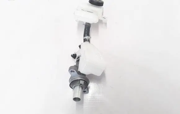 Renault Koleos II Master brake cylinder 460111299R