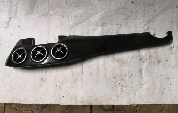 Mercedes-Benz B W246 W242 Dashboard air vent grill cover trim A2466804271