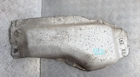 Lexus LS 400 Exhaust heat shield
