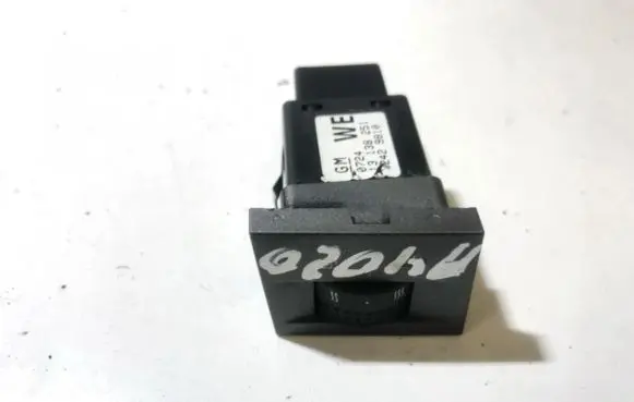 Opel Vectra C Seat heating switch 13138251 02429810