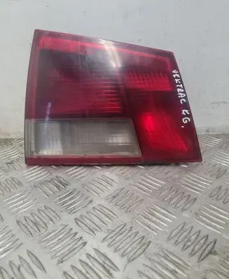 Opel Vectra C Tailgate rear/tail lights 24469463