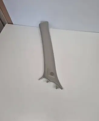 Toyota Yaris Cross (A) pillar trim 622120DB30