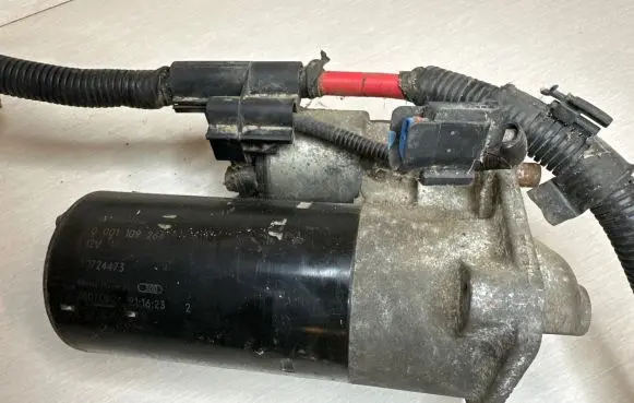 Volvo V70 Starter motor 0001109264 30724473 20070924