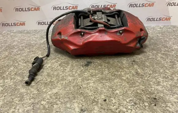 Volkswagen Touareg I Front brake caliper