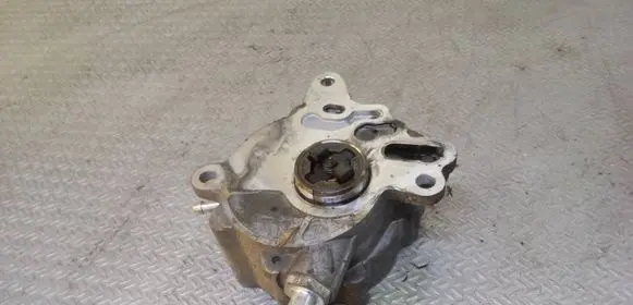 Audi A4 S4 B7 8E 8H Vacuum pump 03G145209C