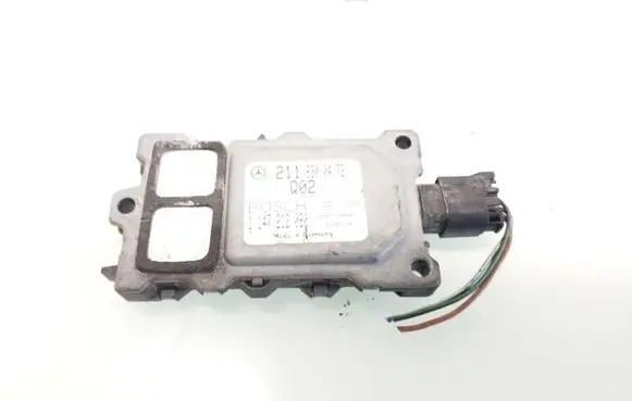 Mercedes-Benz E W211 Reducing agents exhaust control unit 2118300472