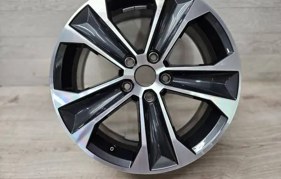 Seat Ateca R17 alloy rim 575601025C 575601025AA 575601025K