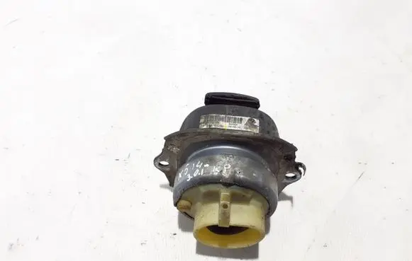 BMW X5 F15 Engine mount bracket 6853103
