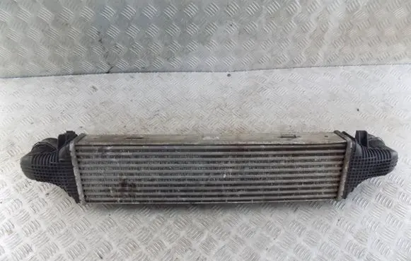 Mercedes-Benz E C207 W207 Intercooler radiator A2045000232 6770176 09T215031