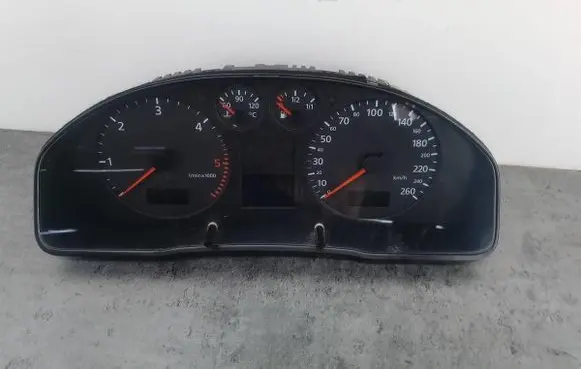 Speedometer (instrument cluster)