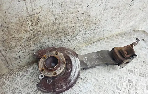 Mini Cooper Countryman R60 Rear wheel hub 9805657
