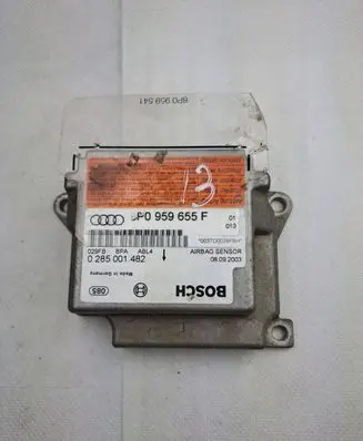 Audi A3 S3 8P Airbag control unit/module 8P0959655F 0285001482