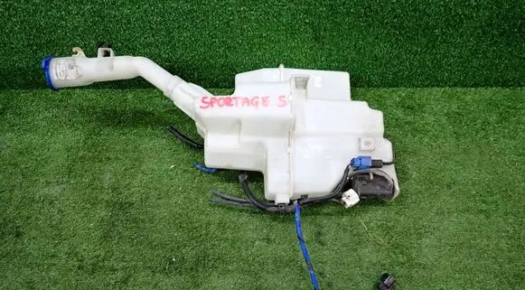 KIA Sportage Windshield washer fluid reservoir/tank 98610R2100