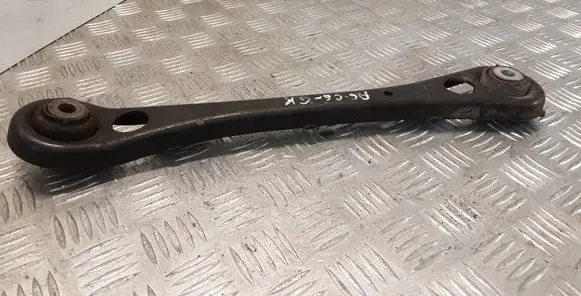 Rear control arm