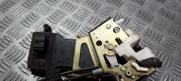 Mazda 6 Rear door lock