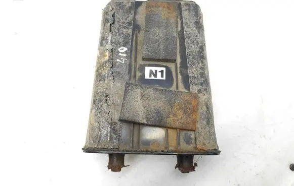 Active carbon filter fuel vapour canister
