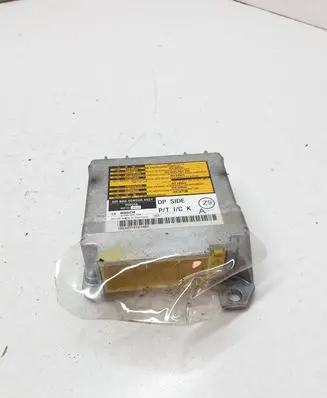 Lexus IS 220D-250-350 Airbag control unit/module 8917053110 0285001904 19040712701953