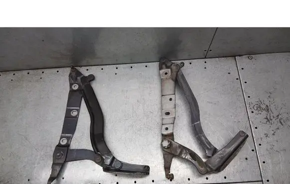 Audi A8 S8 D3 4E Tailgate/trunk/boot hinge