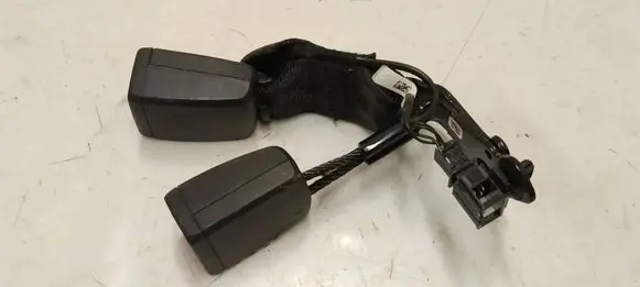 Audi A3 8Y Middle seatbelt buckle (rear) 8Y0857739M
