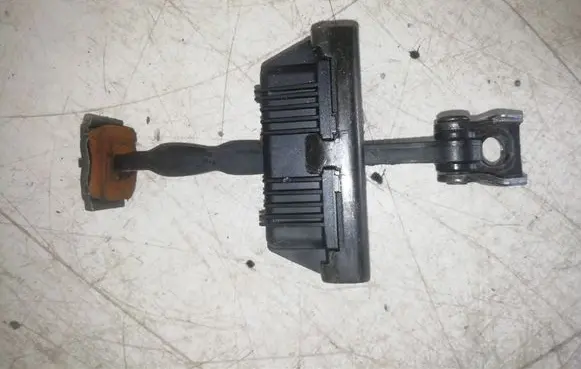 Land Rover Range Rover L322 Front door check strap stopper BDH760022