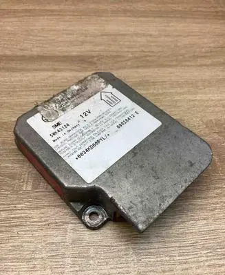 Volkswagen PASSAT B5 Airbag control unit/module 1C0909605B 09020412E