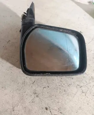 Mitsubishi Space Runner Front door electric wing mirror E4012109