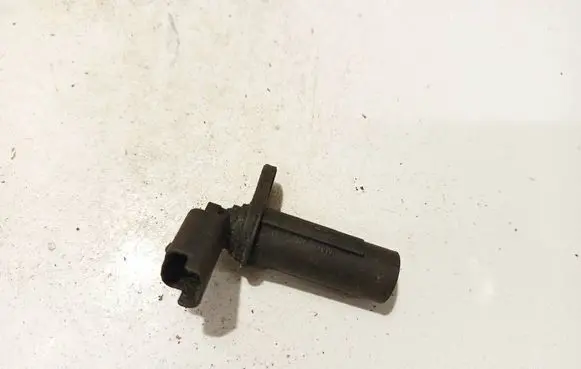 Renault Kangoo II Crankshaft position sensor 8200434068 S119456001