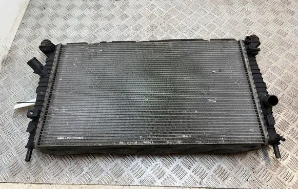 Ford C-MAX I Coolant radiator 