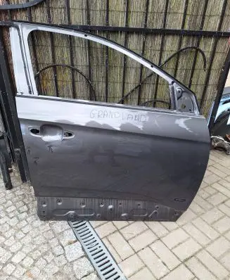 Opel Grandland X Front door