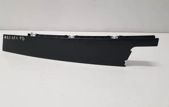 Renault Arkana Front door glass trim molding 802842451R
