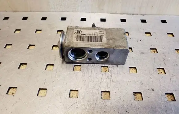 Peugeot 5008 Air conditioning (A/C) expansion valve 7022845