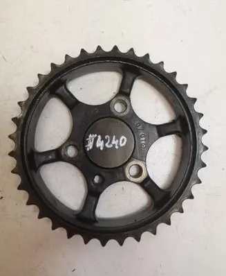 Mercedes-Benz E W211 Timing chain sprocket A6110520701