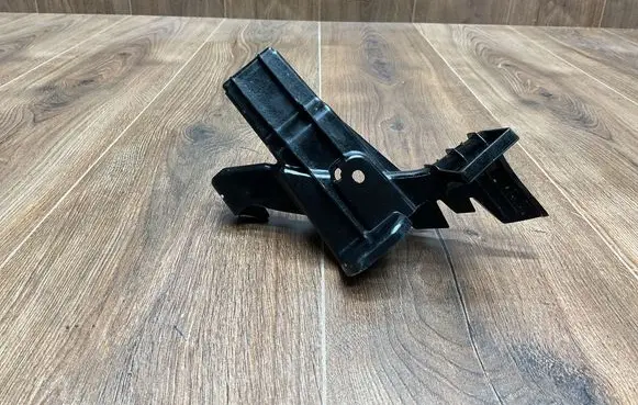 KIA Picanto Front bumper mounting bracket 86517-G6000