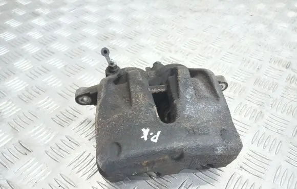 Land Rover Discovery 3 - LR3 Front brake caliper