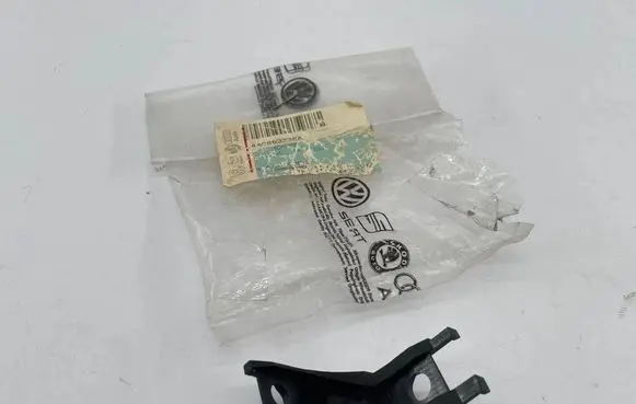 Audi 100 S4 C4 Front bumper mounting bracket 4A0853238A