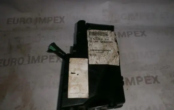 Ford Focus Comfort/convenience module 8m5t14k733vea