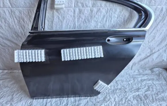 Rear door