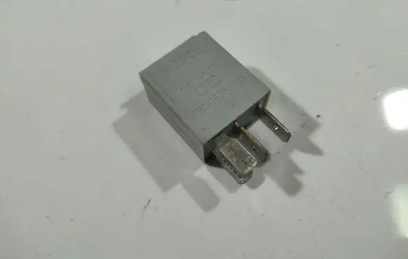 Volkswagen Touran I Other relay 1K0951253