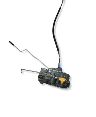 Opel Mokka Front door lock 13579515
