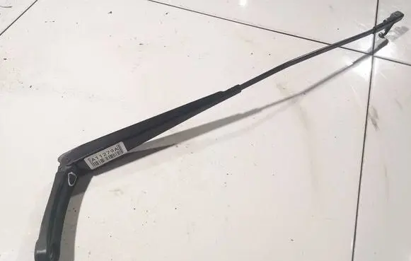 Audi A3 S3 8P Front wiper blade arm 