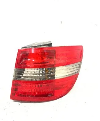 Mercedes-Benz B W245 Rear/tail lights 04001