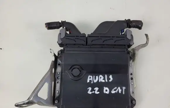Toyota Auris 150 Engine control unit/module ECU 89661-02D71