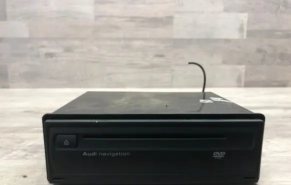 Navigation unit CD/DVD player