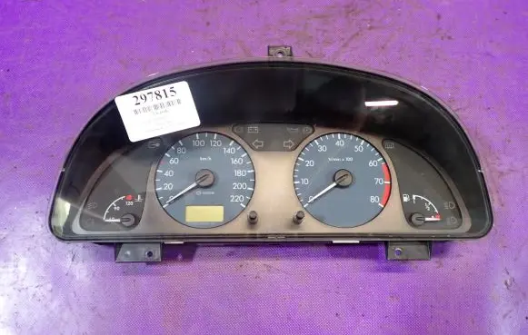 Citroen Xsara Picasso Speedometer (instrument cluster) P9643206780D