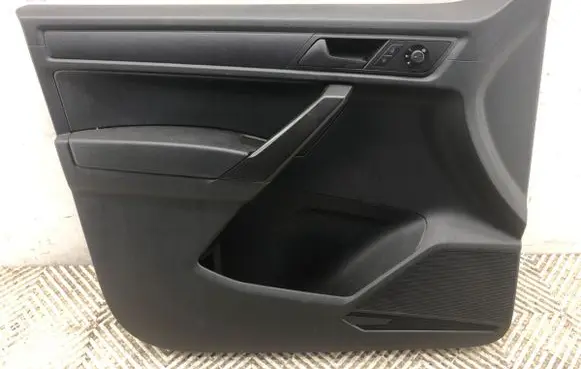 Volkswagen Caddy Front door card panel trim