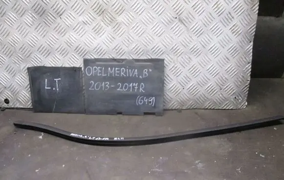 Opel Meriva A Rubber seal loading door 