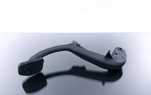 BMW 5 E39 Clutch pedal 1161586