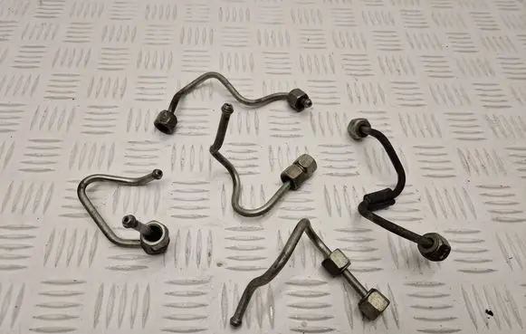 Renault Kadjar Fuel injector supply line/pipe 