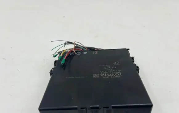 Toyota C-HR I Keyless (KESSY) go control unit/module 89990F4040