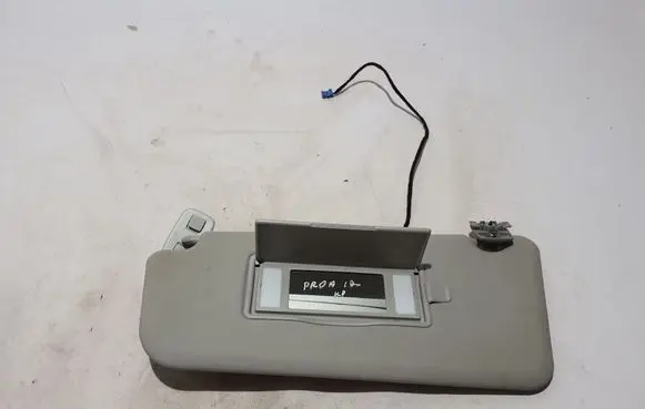 Sun visor